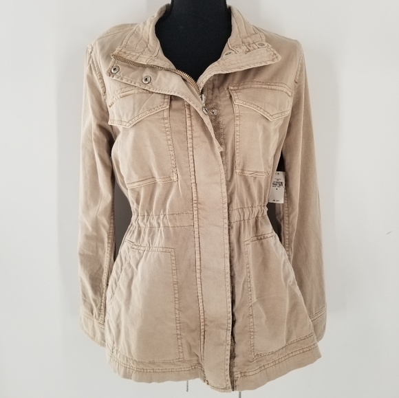 gap ladies jackets